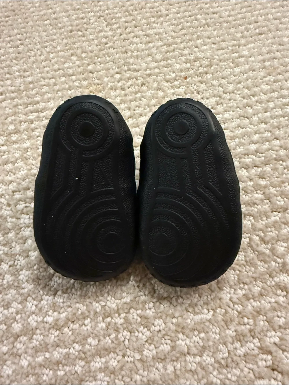 2C nike shoes